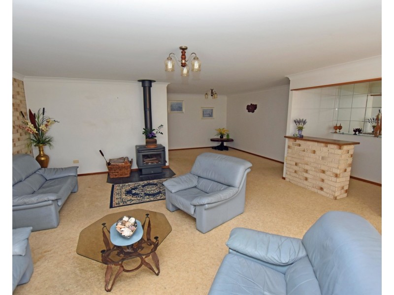 16 Brotherglen Drive, Kew NSW 2439