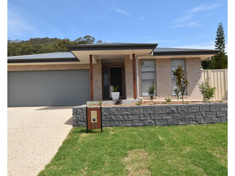 21 Fairwinds Avenue, Lakewood NSW 2443