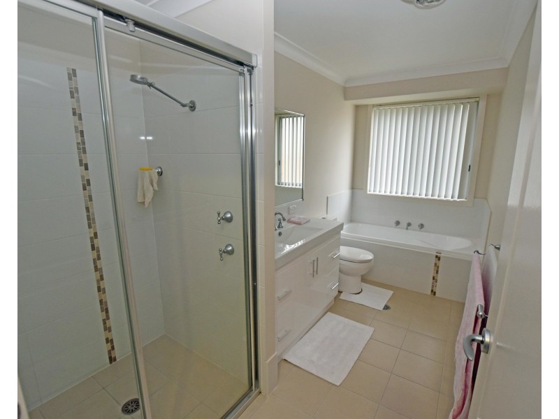 1/2a Ringtail Close, Lakewood NSW 2443