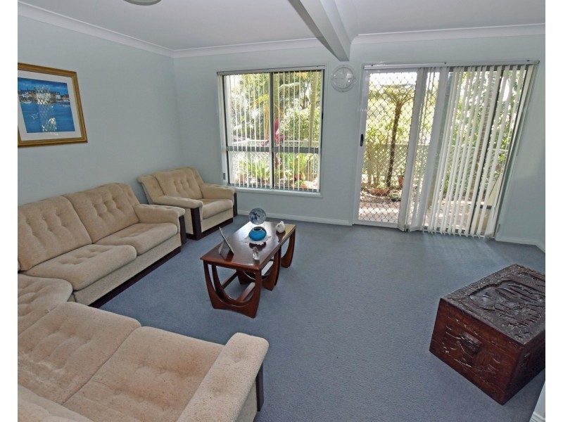 5/1649 Ocean Drive, Lake Cathie NSW 2445