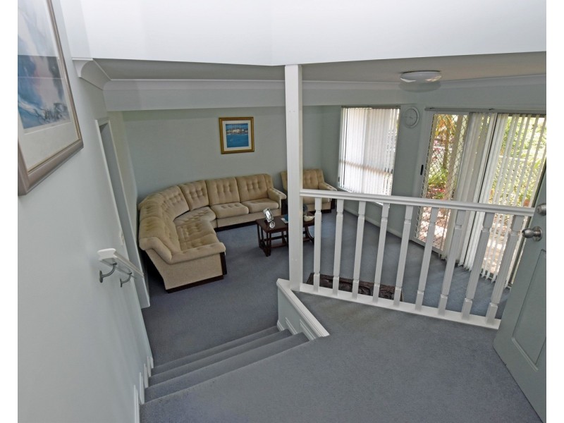 5/1649 Ocean Drive, Lake Cathie NSW 2445