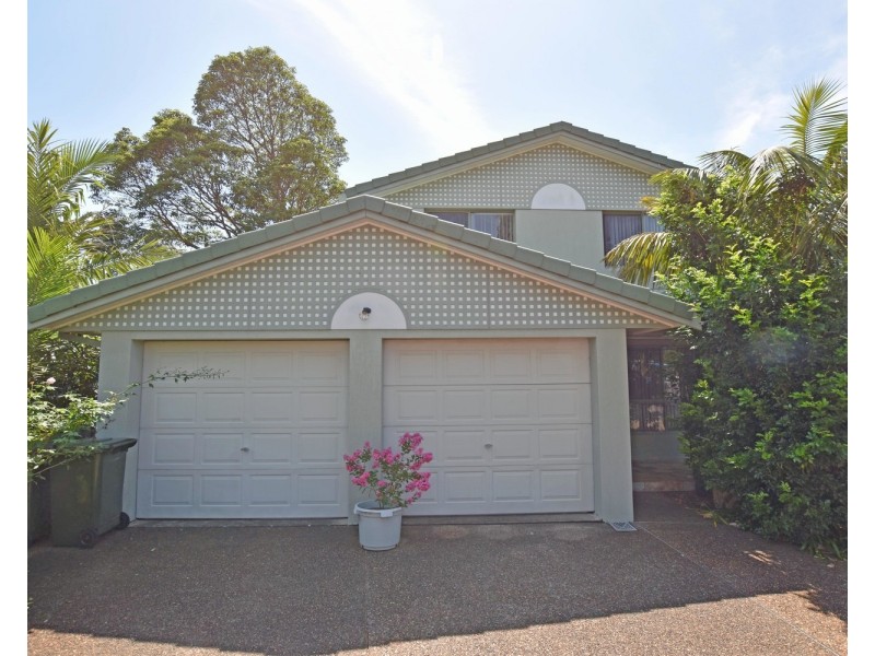 5/1649 Ocean Drive, Lake Cathie NSW 2445