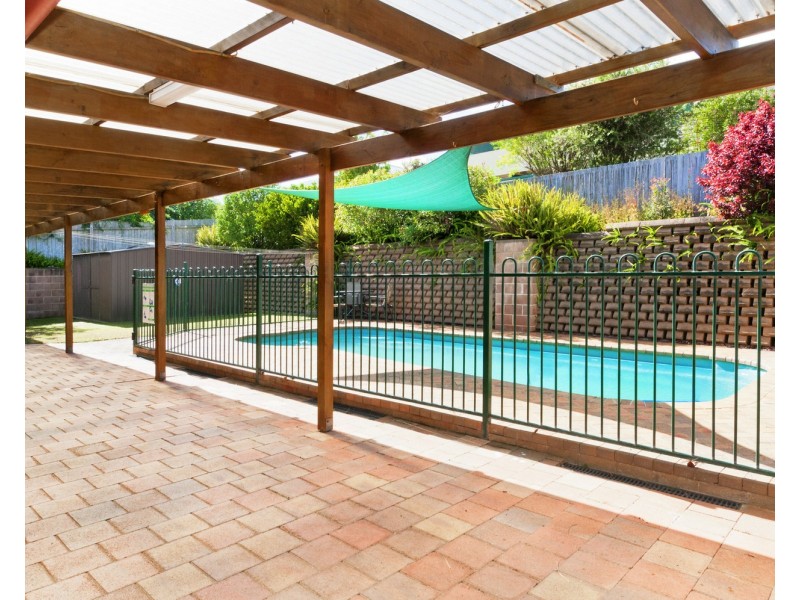 24 Fiona Crescent, Lake Cathie NSW 2445