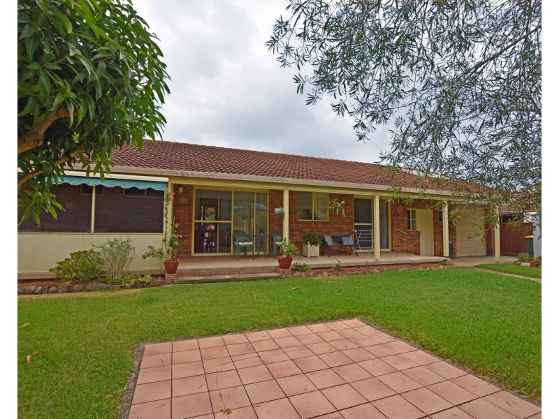 2 Banjora Place, Lake Cathie NSW 2445