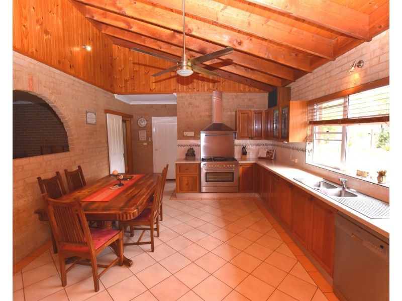 23 Springhill Place, Lake Cathie NSW 2445