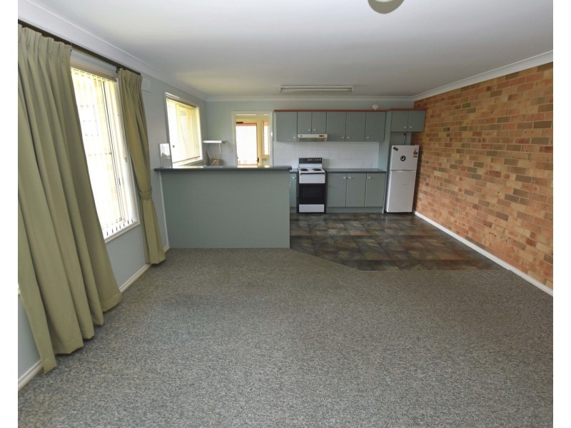 2/63 Longworth Road, Dunbogan NSW 2443