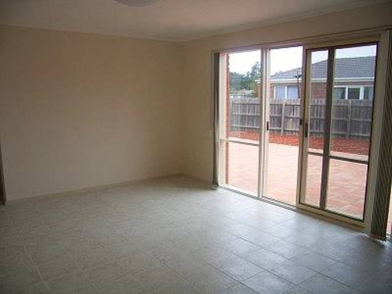 7 Sunnypark Close, Gisborne VIC 3437