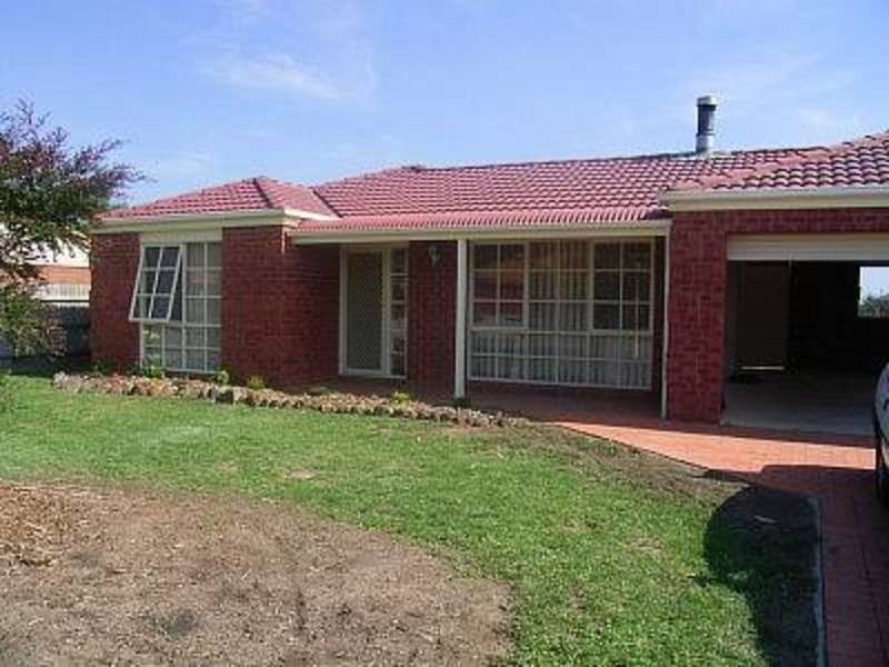 26 Sunnypark Close, Gisborne VIC 3437