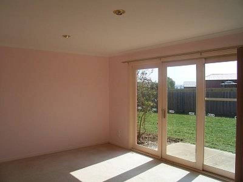 26 Sunnypark Close, Gisborne VIC 3437