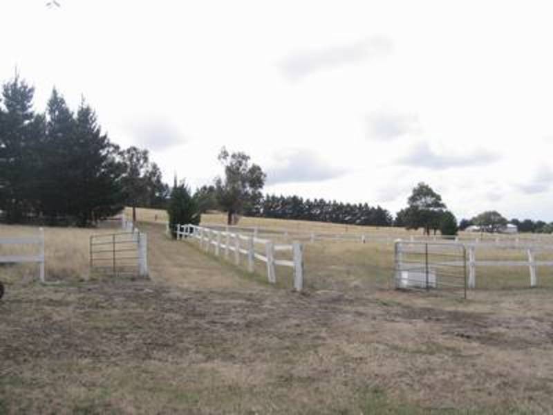 109 Blackhill Road, Gisborne South VIC 3437