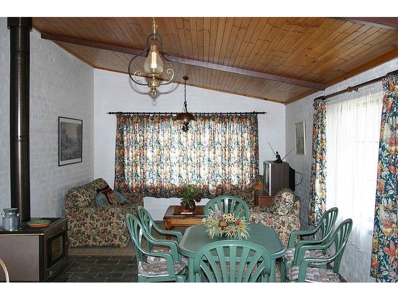 220 Boundary Road, Pipers Creek VIC 3444