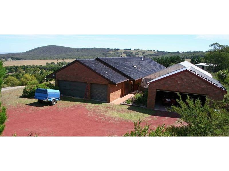 316 Millets Road, Gisborne South VIC 3437
