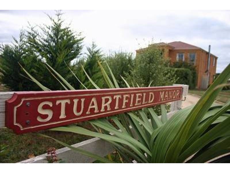 41 Stuartfield Avenue, Romsey VIC 3434