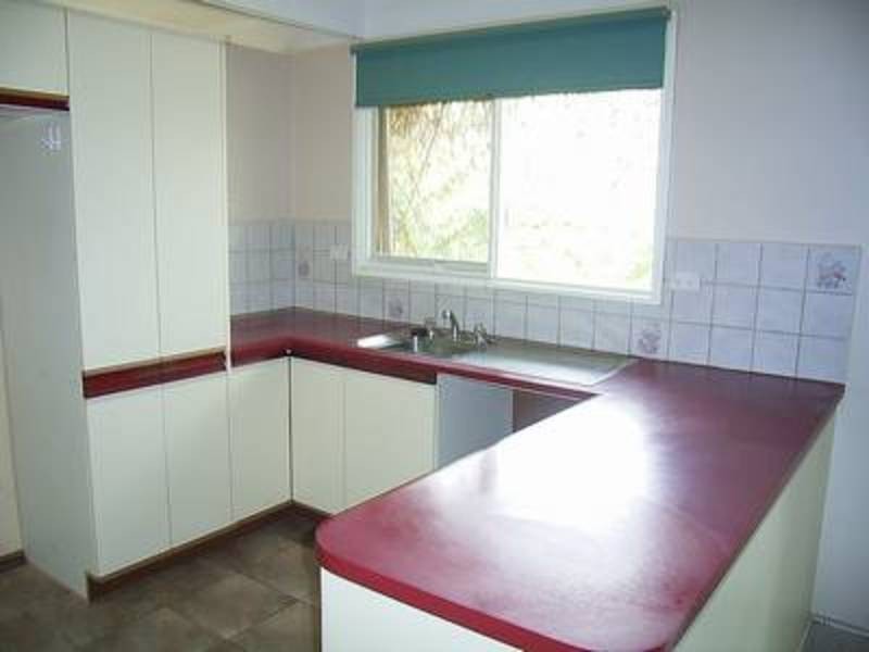 13 Timber Lane, Woodend VIC 3442