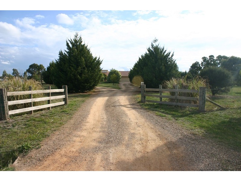 39 Macedon Close, Gisborne VIC 3437