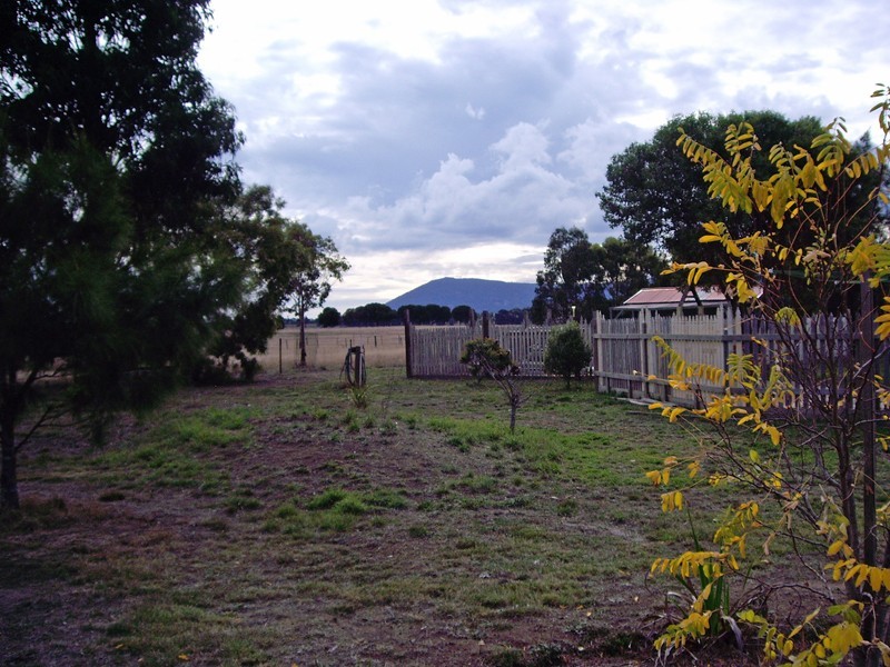 39 Macedon Close, Gisborne VIC 3437