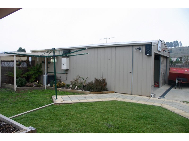31 Frith Road, Gisborne VIC 3437