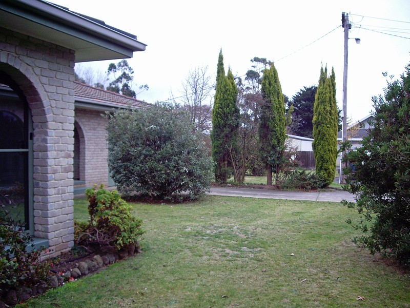 4 Bruce Court, Gisborne VIC 3437