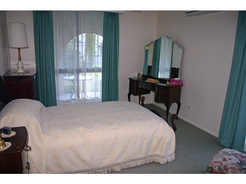 4 Bruce Court, Gisborne VIC 3437