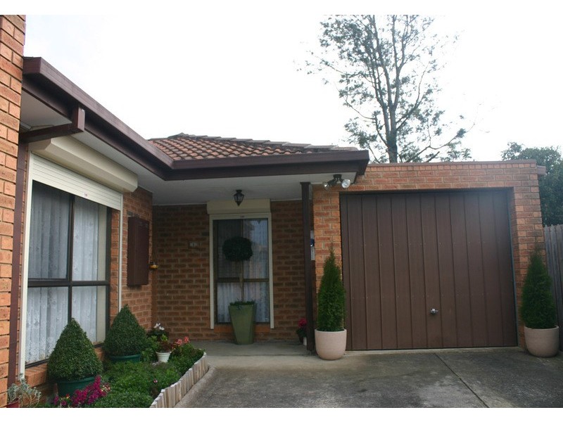 1/36 Goode Street, Gisborne VIC 3437