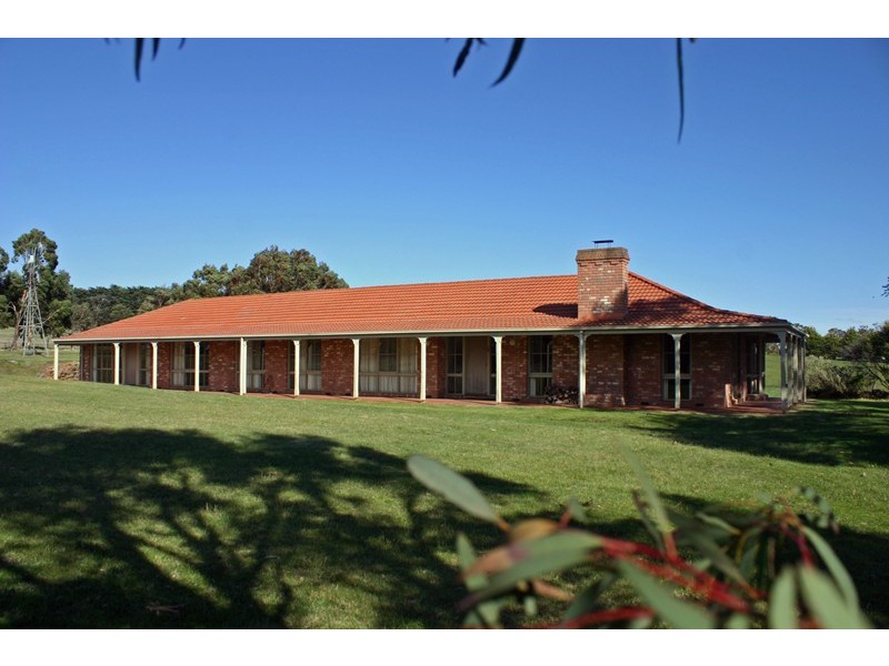 41 Dixon Road, Gisborne VIC 3437