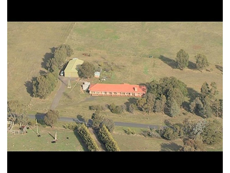 41 Dixon Road, Gisborne VIC 3437