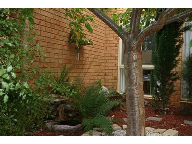 41 Stuartfield Avenue, Romsey VIC 3434