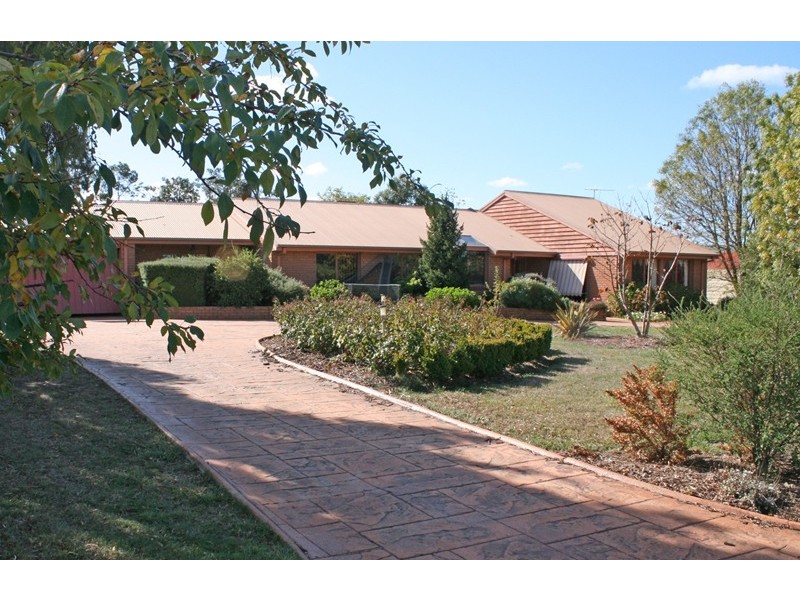 6 Sunrise Court, Gisborne VIC 3437