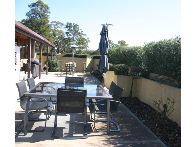 917 Bacchus Marsh Road, Bullengarook VIC 3437