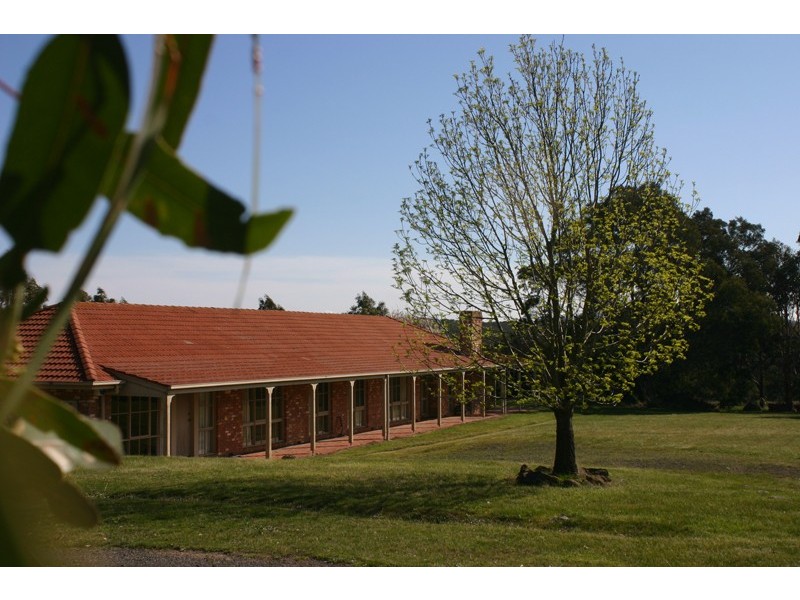 41 Dixon Road, Gisborne VIC 3437