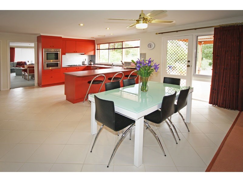 154 Kilmore Road, Gisborne VIC 3437