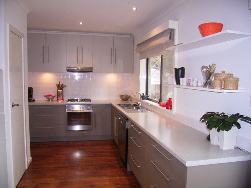 12 Mountainview Avenue, Woodend VIC 3442