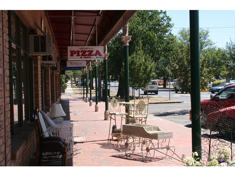 31 Hamilton Street, Gisborne VIC 3437