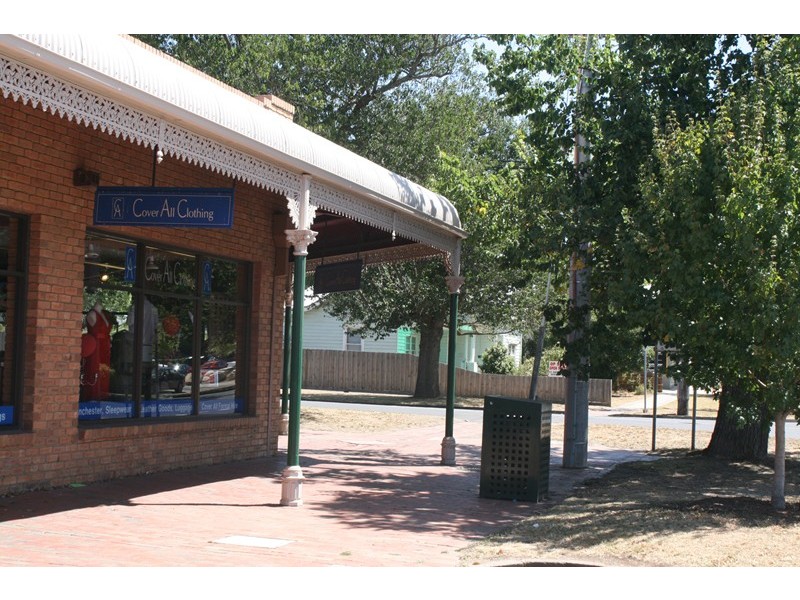 31 Hamilton Street, Gisborne VIC 3437