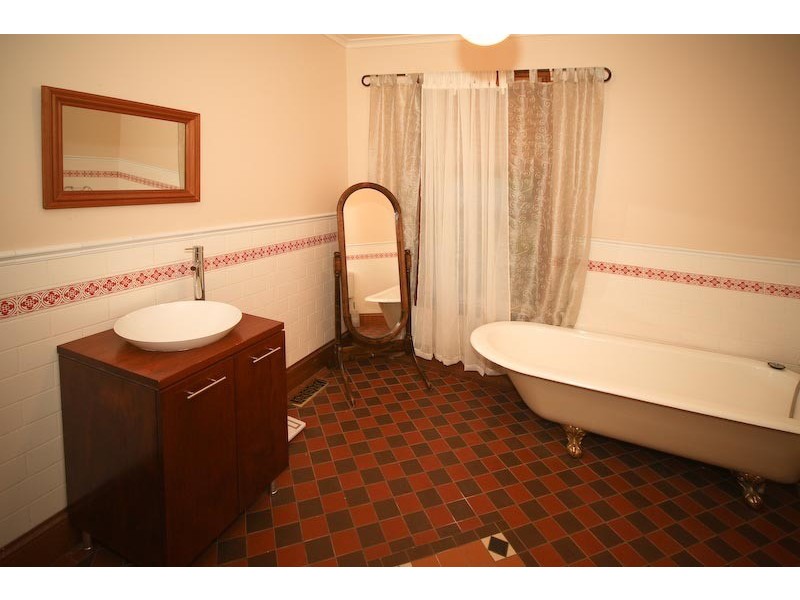 1 Skyline Drive, Gisborne VIC 3437