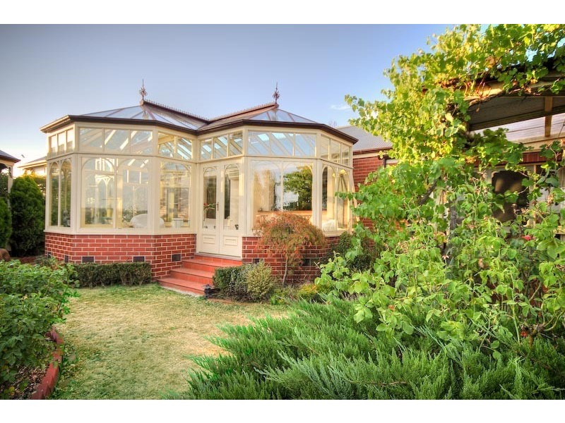 1 Skyline Drive, Gisborne VIC 3437