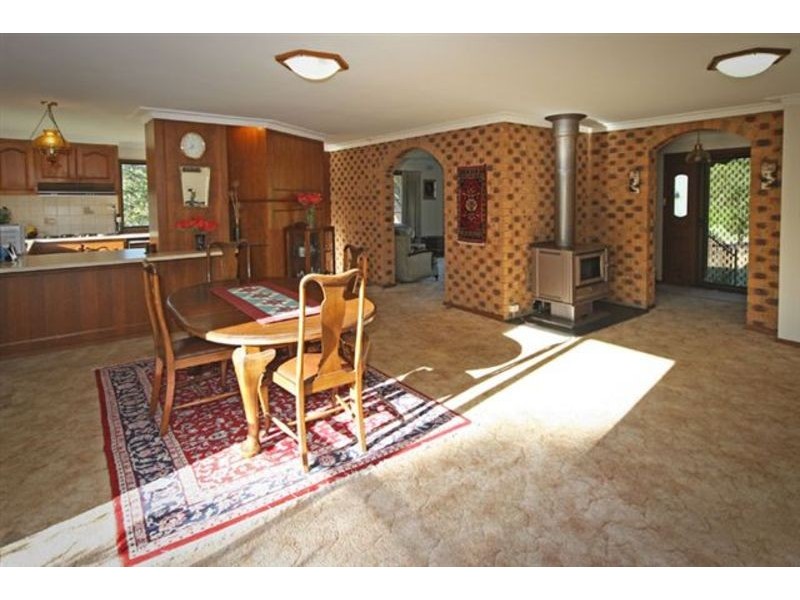 86 Greene Street, Macedon VIC 3440