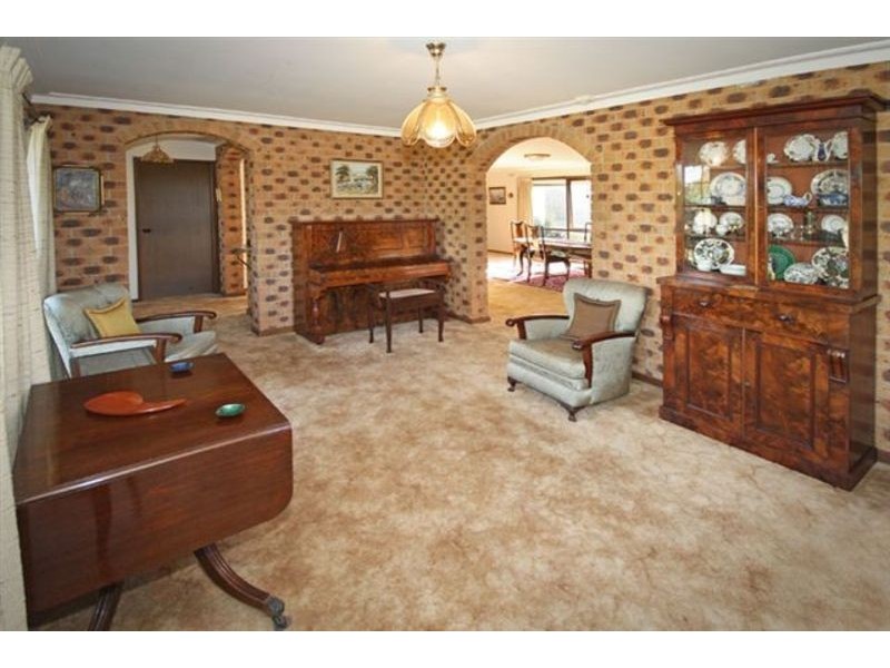 86 Greene Street, Macedon VIC 3440