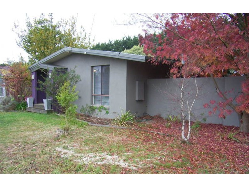 20 Woodworth Street, New Gisborne VIC 3438