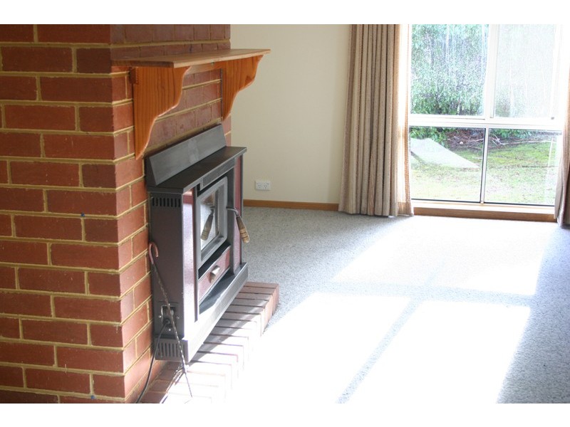 134 Waterfalls Road, Mount Macedon VIC 3441