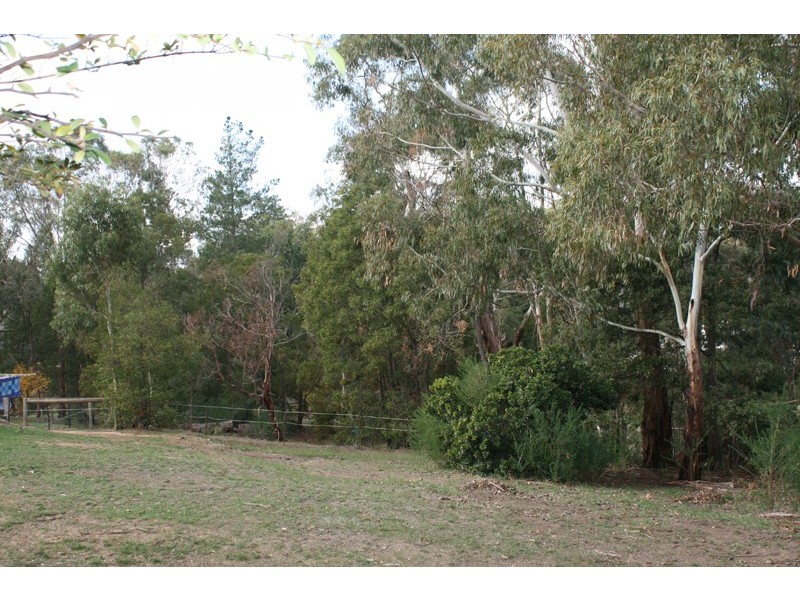 49 Smith Street, Macedon VIC 3440