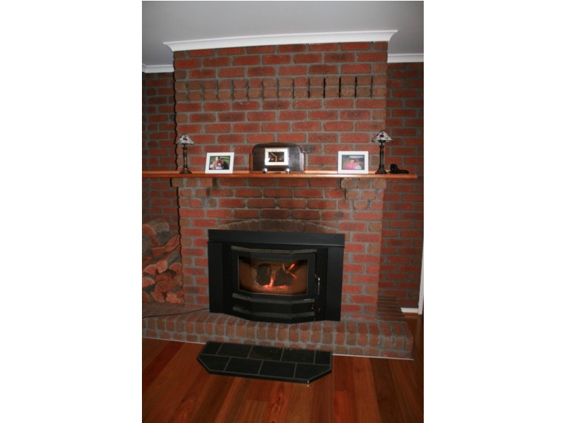 20 Fern Road, Trentham VIC 3458