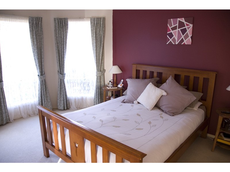 29 Dalray Crescent, New Gisborne VIC 3438