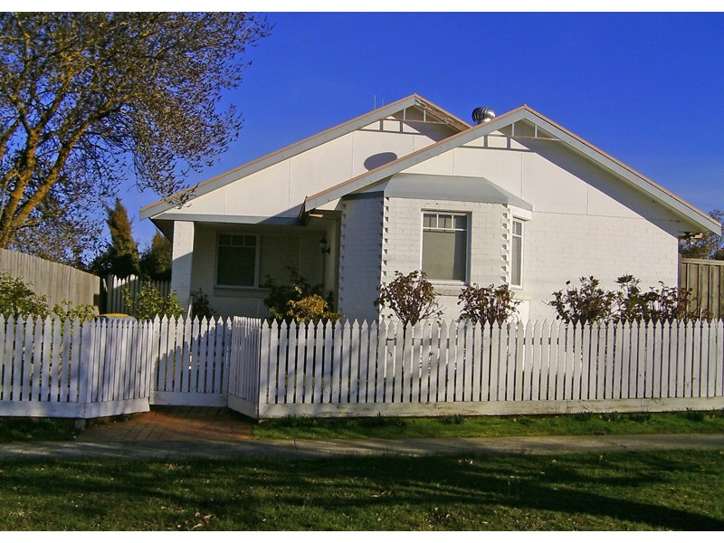 1/46 Forest Street, Woodend VIC 3442