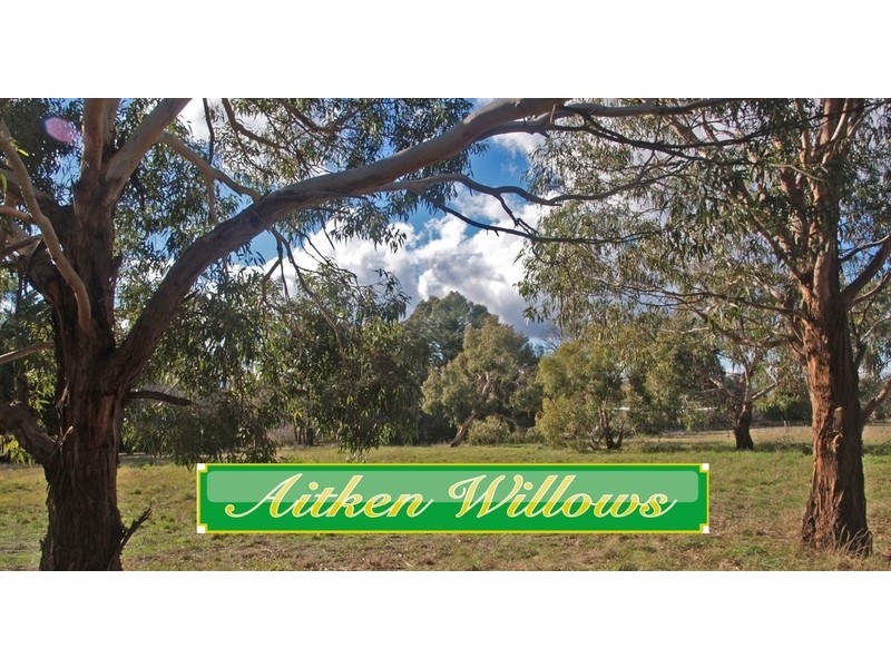 Aitken Willows, Gisborne VIC 3437