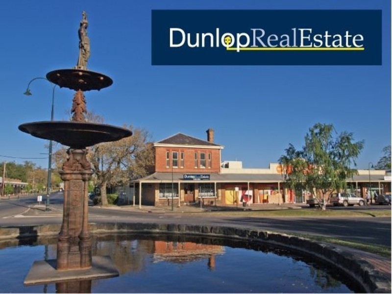 Aitken Willows, Gisborne VIC 3437