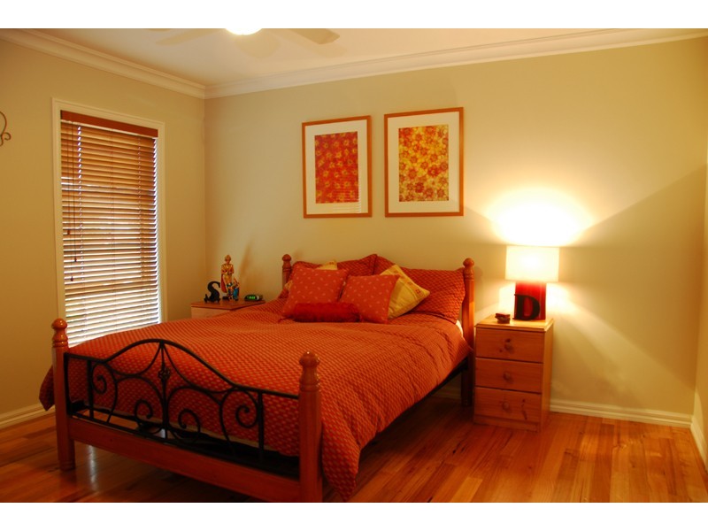 24 Carinya Drive, Gisborne VIC 3437