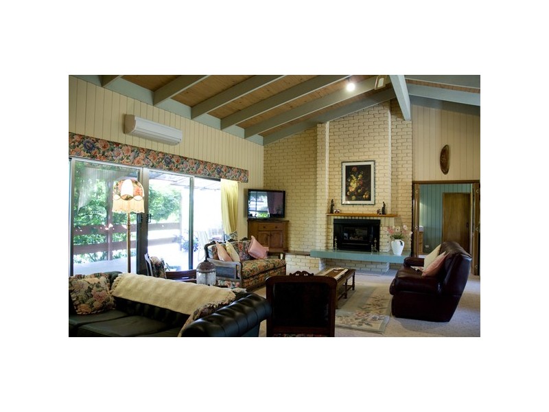 28 Jeffrey Court, Gisborne South VIC 3437