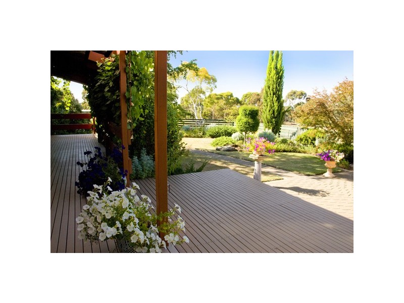 28 Jeffrey Court, Gisborne South VIC 3437