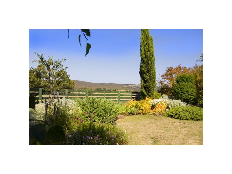 28 Jeffrey Court, Gisborne South VIC 3437